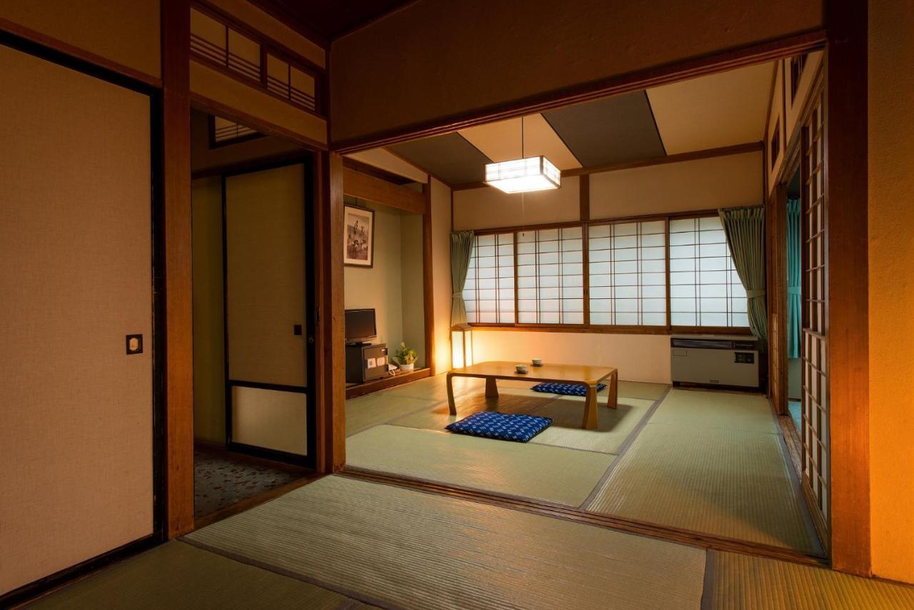 Yoshidaya Ryokan Γιαμαγκάτα Εξωτερικό φωτογραφία